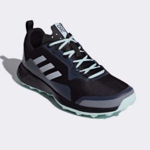 NEW Adidas Terrex Hiking Shoes Size 7